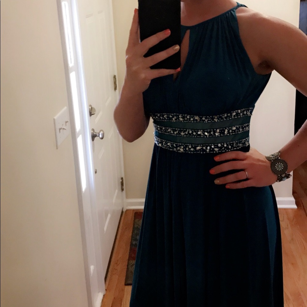 Emerald green R&M Richards formal gown